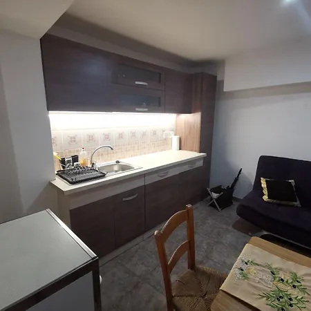 Mountain House Holiday home Platanistasa
